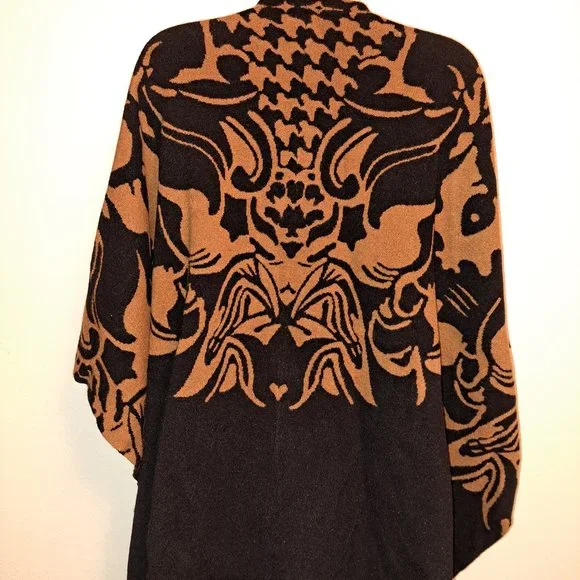 Ming Wang Spreading Hope Sweater Wrap one size - Picture 8 of 9